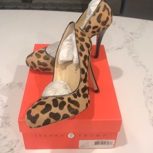 Ivanka Trump animal print heels